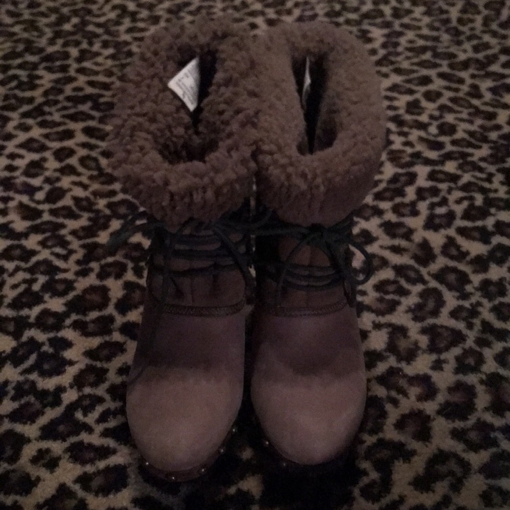 Koolabura booties approx 4 inch heel